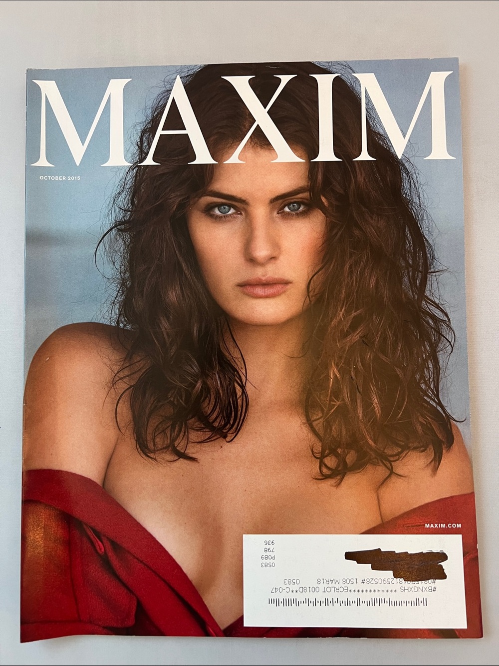 MAXIM Magazine - Cover Isabeli Fontana - October 2015 - Issue 207